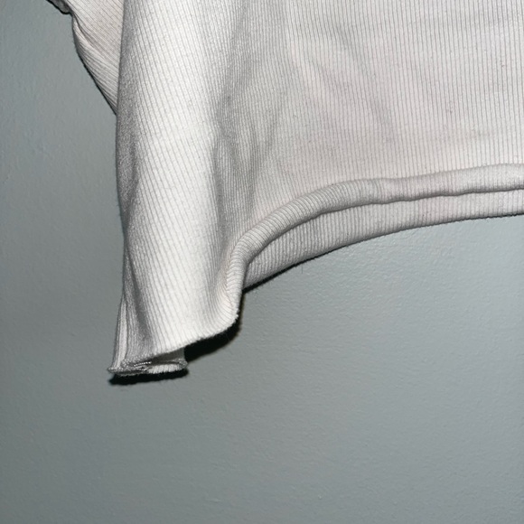 white halter top. Size medium. - Picture 3 of 3